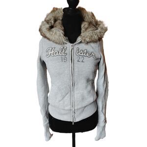 Hollister Women's Size Medium Faux Fur Lined Y2K Gray Hoodie